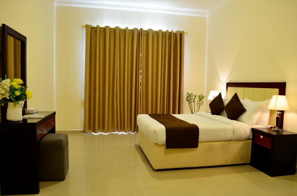 President Suites Apartments Manama Exterior photo