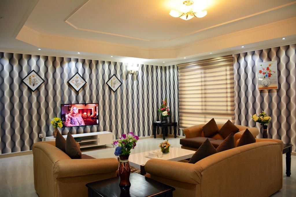 President Suites Apartments Manama Exterior photo