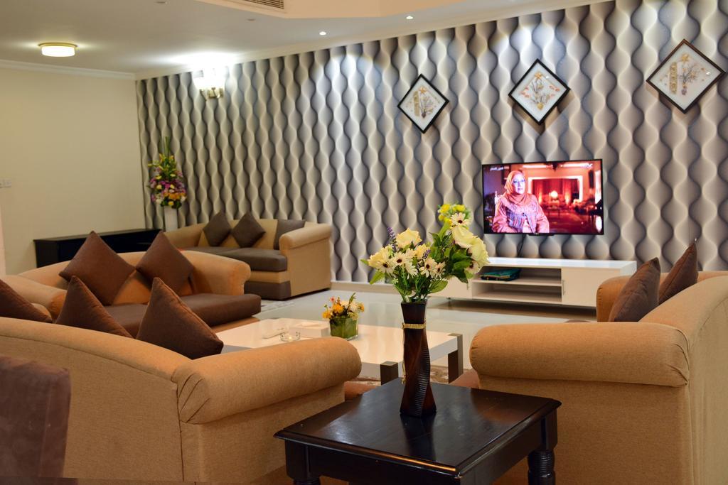 President Suites Apartments Manama Exterior photo