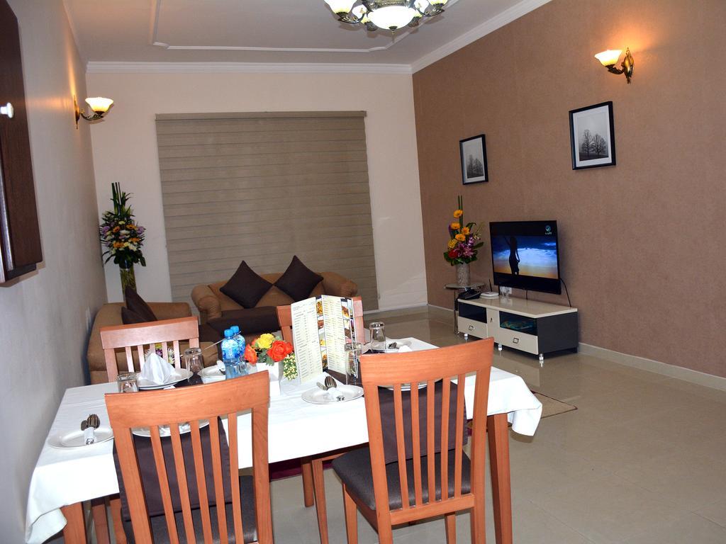 President Suites Apartments Manama Exterior photo